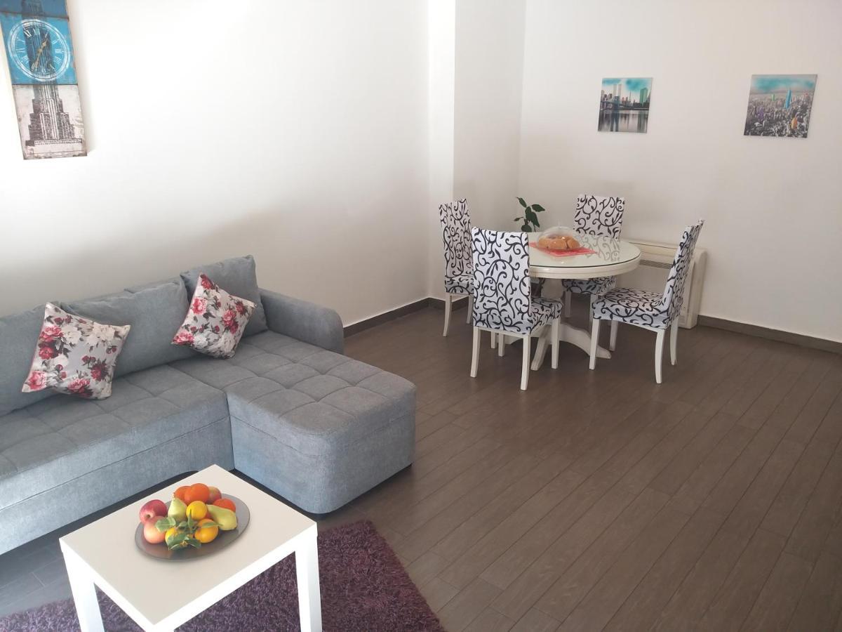 3 Bedroom Apartment With Terrace And Free Parking Split Eksteriør billede