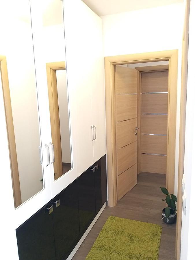 3 Bedroom Apartment With Terrace And Free Parking Split Eksteriør billede